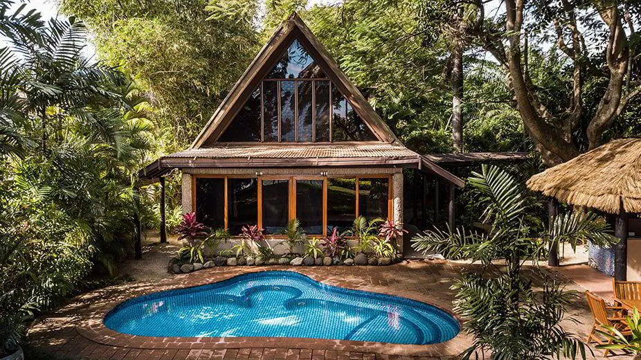 Royal Beachfront Villa, photo 1 of 4